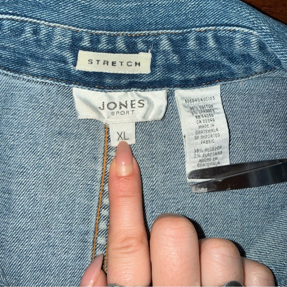 Women's Blue Jean Jacket - Picture 2 of 6